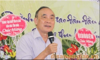 tu-lieu-van-hien-ve-hoang-giap-tran-huu-thanh-va-van-de-phac-thao-chan-dung-hoang-giap.html