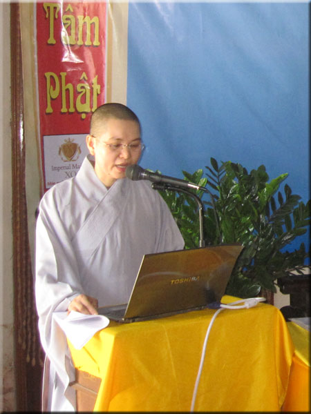 Giáo dục Phật giáo về Báo Hiếu